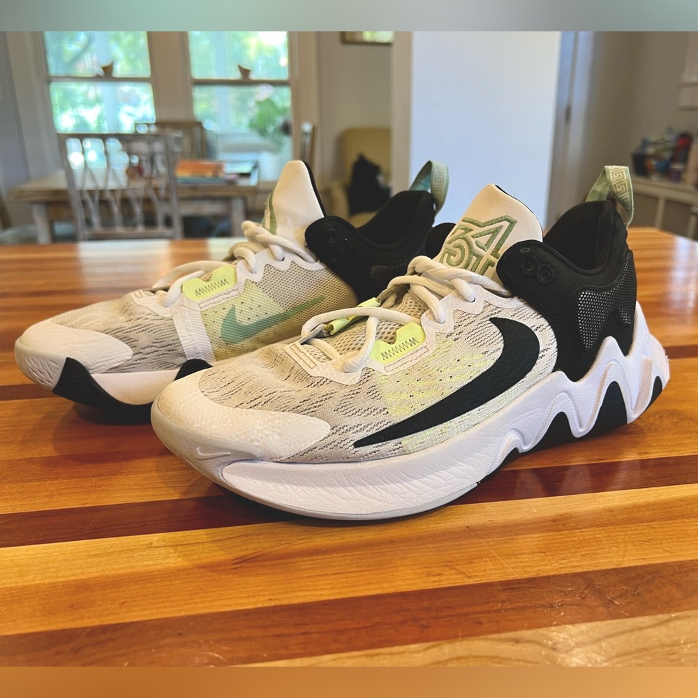 Women’s Size 9 or Men’s Size 7.5 - Nike Giannis Immortality 2 Basketball Shoes